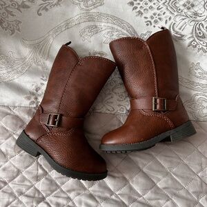 Toddler size 5 boots